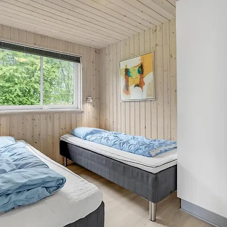 Cozy In With Sauna 度假居 *