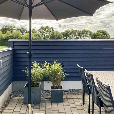 Cozy In With Sauna 度假居