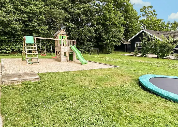 Сasa de vacaciones Cozy In With Sauna *